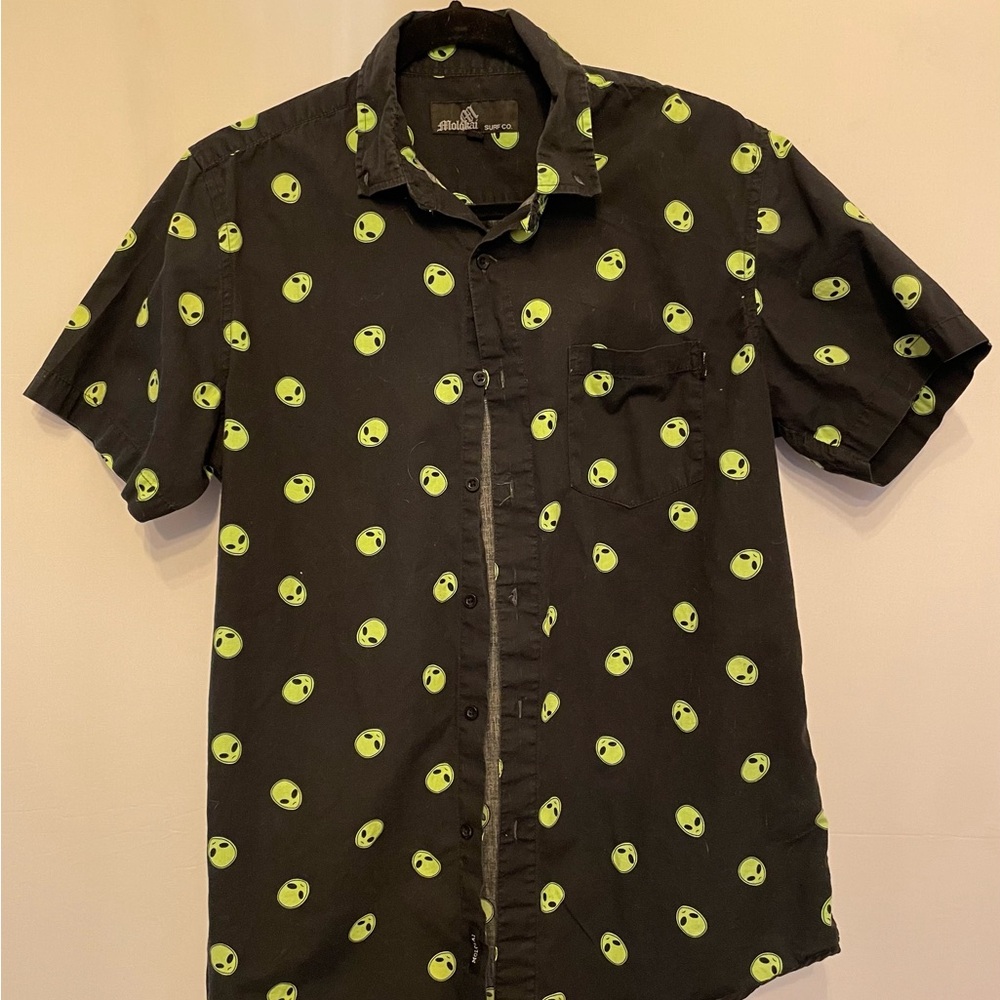 Alien Button Up